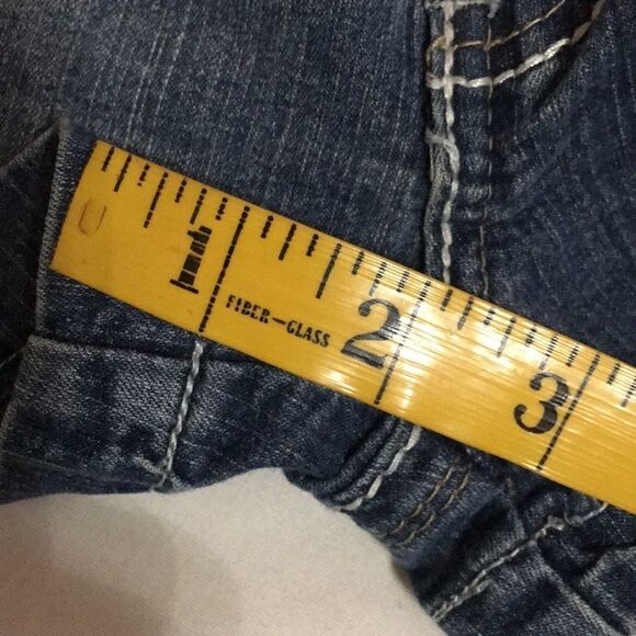 SAZA distressed shorty shorts size 5 - Picture 5 of 7